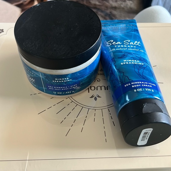 Bath and body works, Aromatherapy Sea Salt therapy, Ocean Essentials. New - Picture 1 of 5